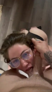 CJ Sloan Takes Facial All Over Her Glasses