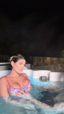 Juliana Cortez Gets Banged In A Jacuzzi